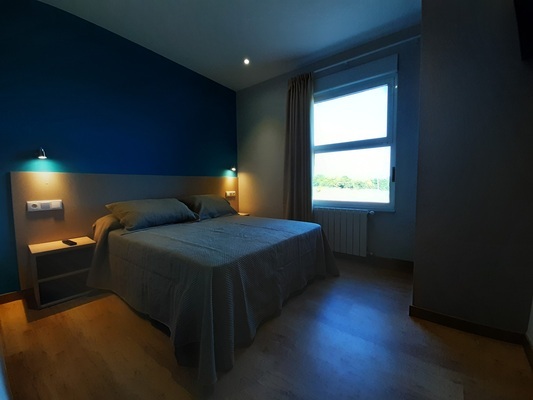 Hosteria de Gonzar by the Camino de Santiago Your ideal hostel in Gonzar very close to Portomarín with Swimming Pool and garden